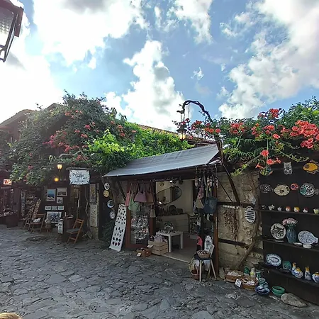 Holiday home Vanito Art Escape Nesebar