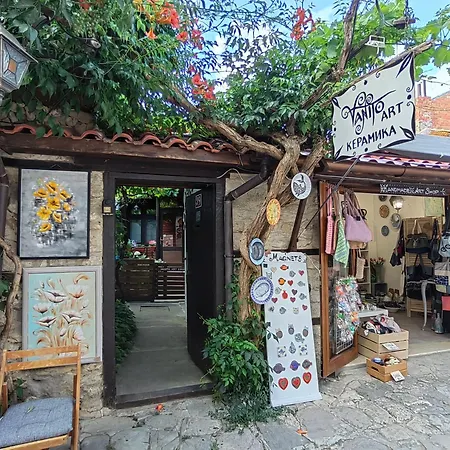 Holiday home Vanito Art Escape Nesebar